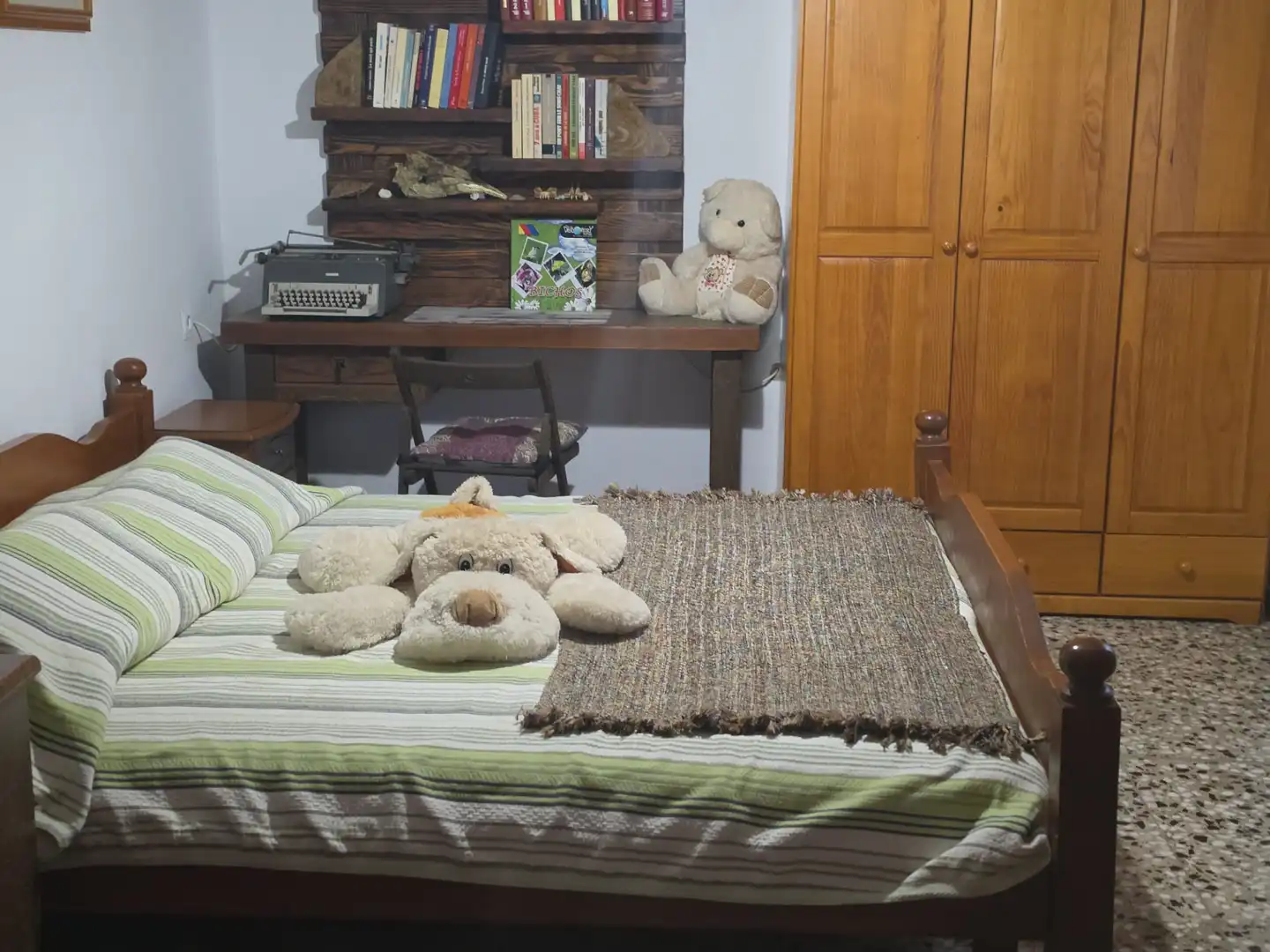 Dormitori de Casa o xalet en venda en Vélez-Málaga amb Aire condicionat, Terrassa i Traster