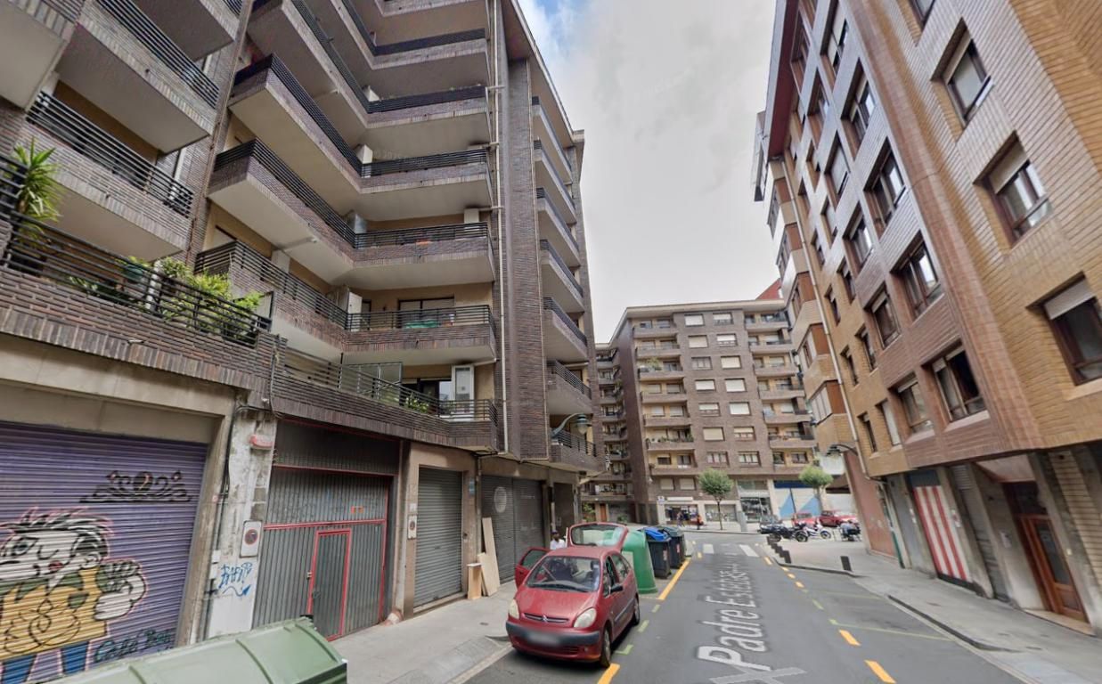 Vista exterior de Garatge de lloguer en Bilbao 