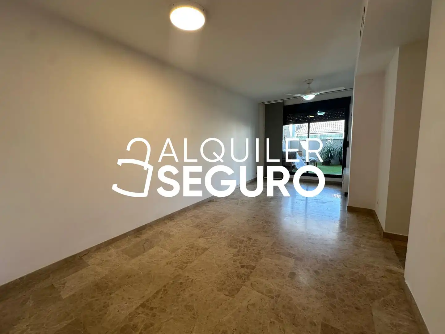 Ático de alquiler en Paiporta con Aire acondicionado, Calefacción y Terraza