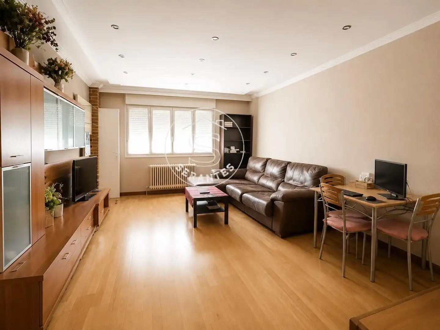 Living room of Flat for sale in  Pamplona / Iruña  with Heating and Storage room