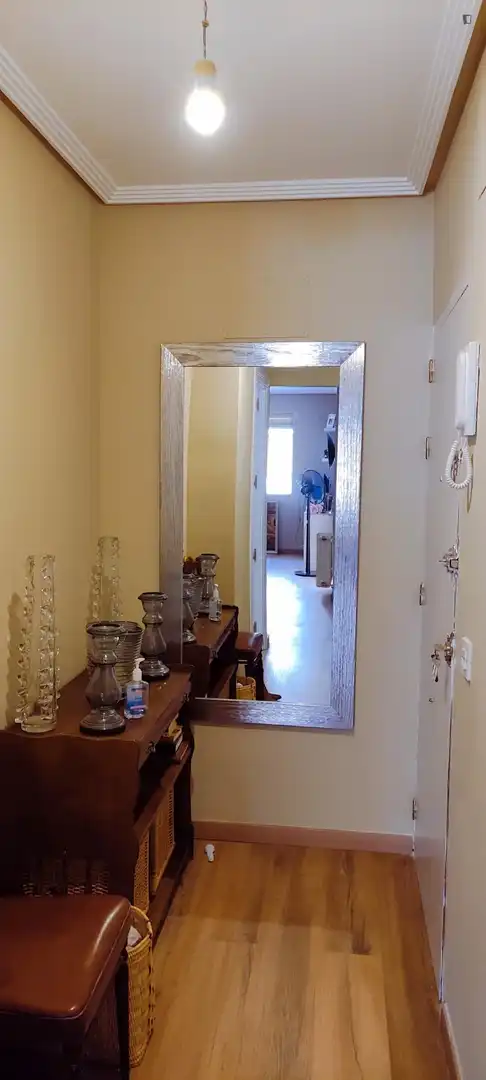 Room in Caballería Española
