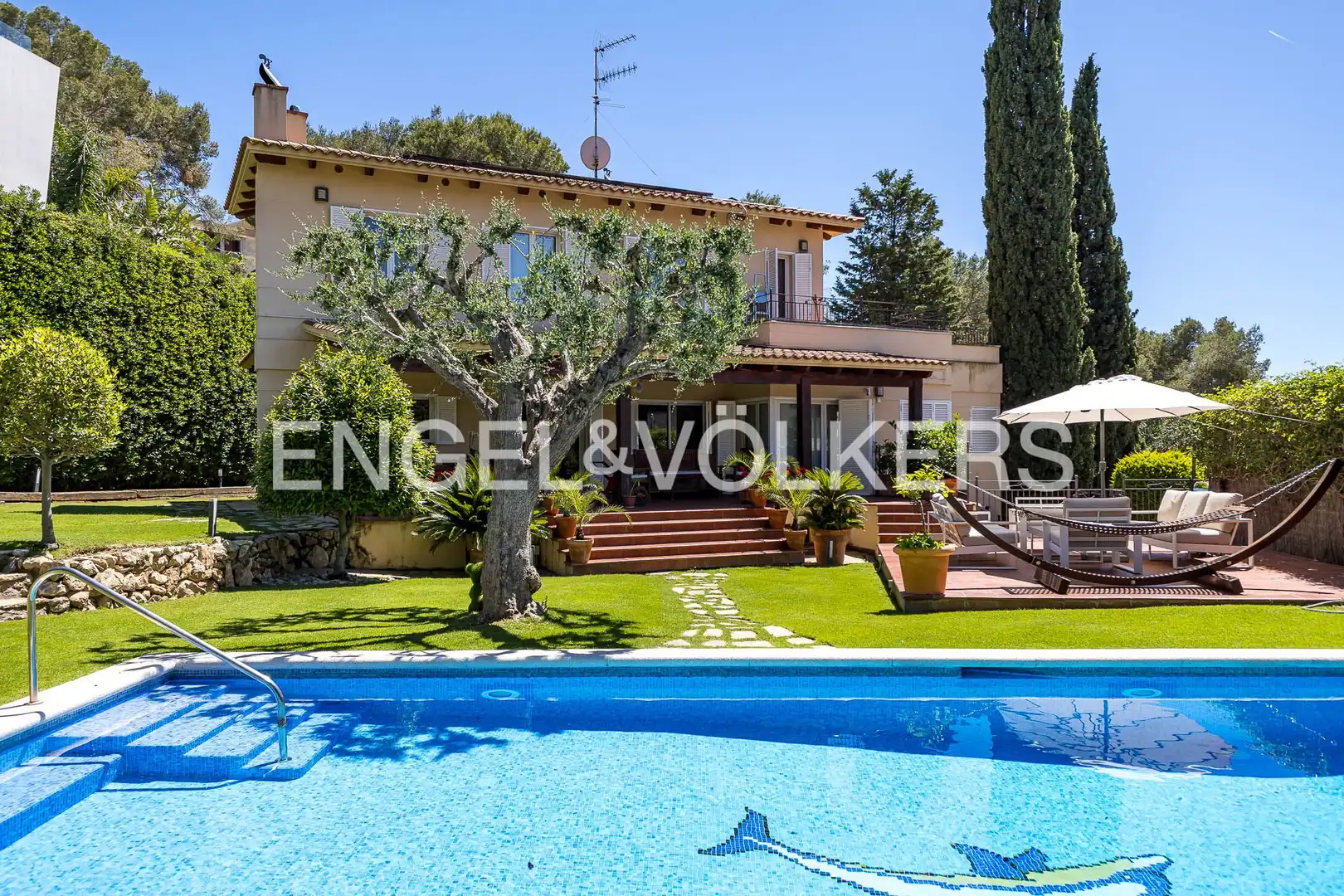 Vista exterior de Casa o chalet en venta en Sant Pere de Ribes con Calefacción, Jardín privado y Balcón