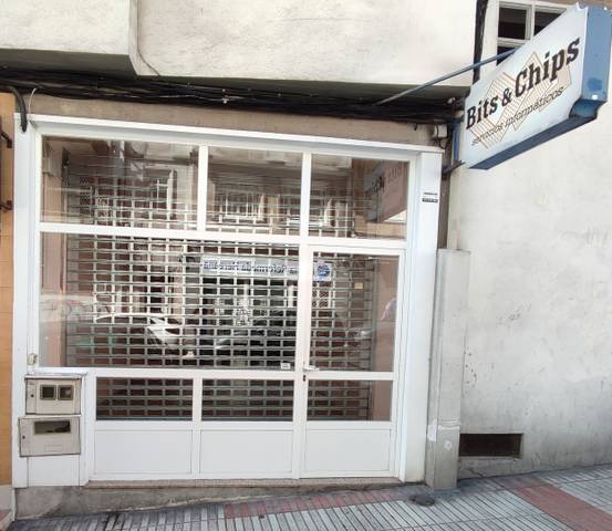 Local comercial en Alquiler en Rúa Sagrada Familia en Sagrada Familia