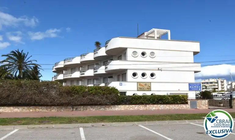 Casa con terraza en venta en Carrer Salins 1 Línea, imagen 4