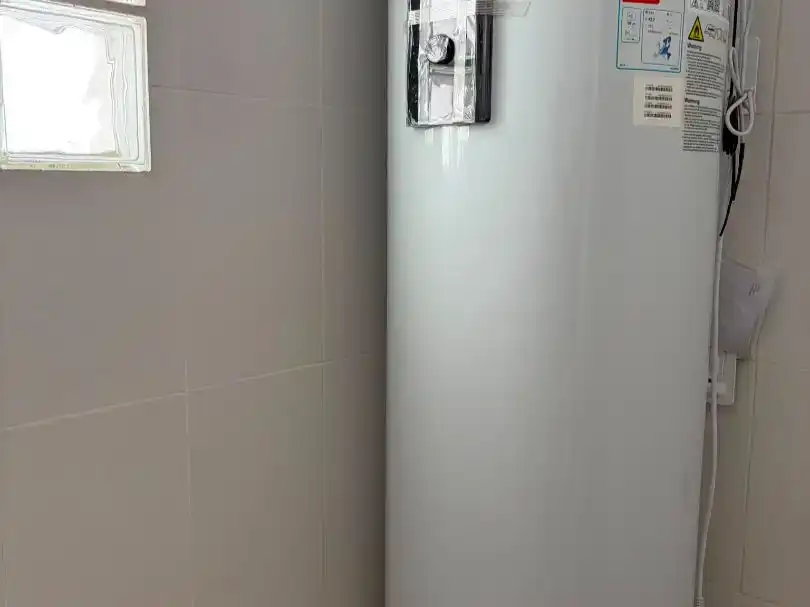 Bany de Casa o xalet en venda en Castalla amb Aire condicionat, Jardí privat i Piscina