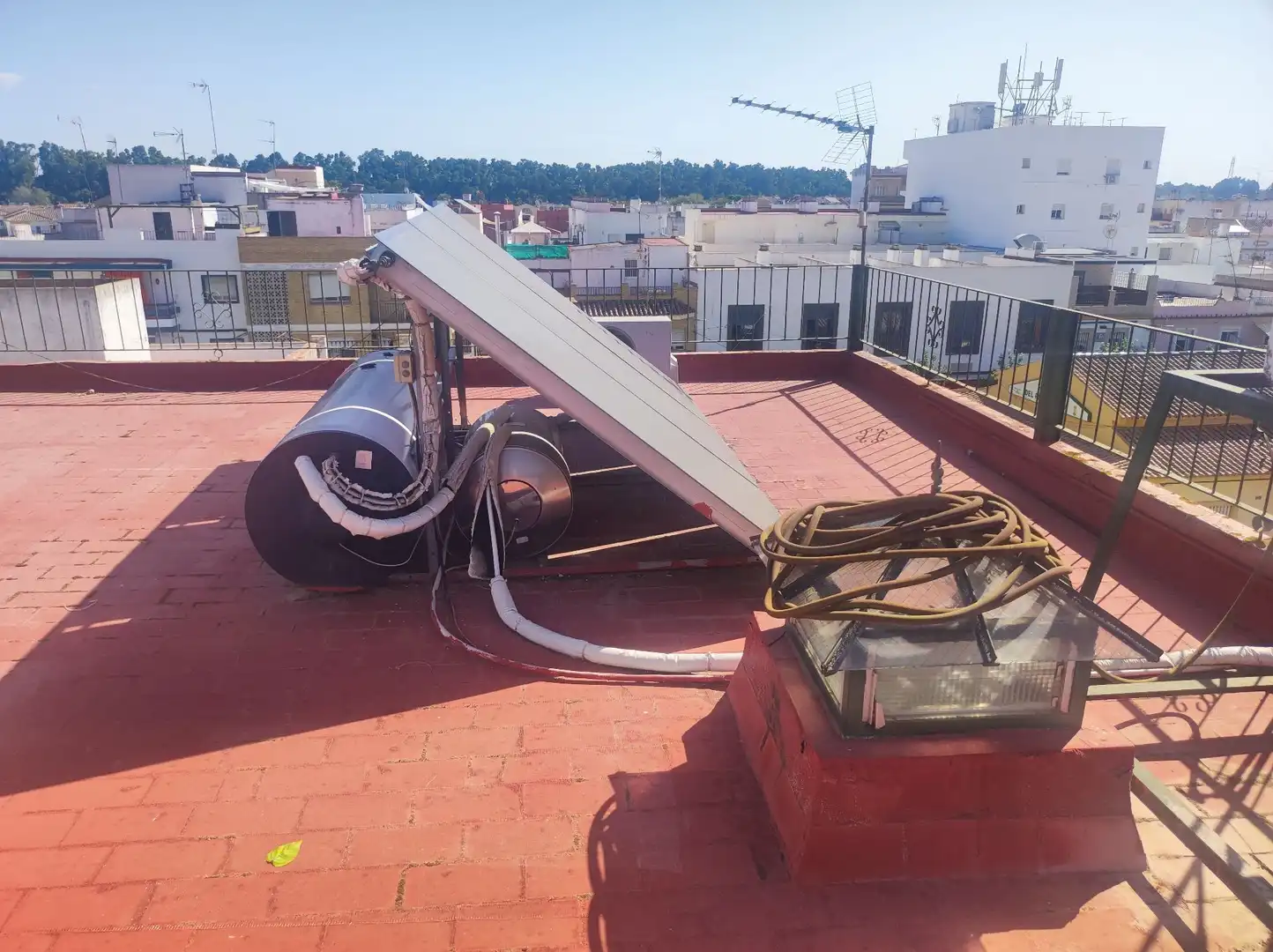 Finca rústica en venta en Antonio Abad Lora, Gelves
