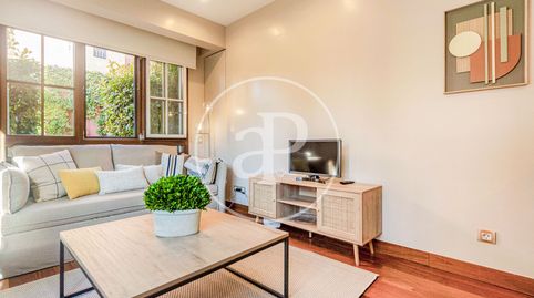 Photo 2 of Flat for rent in C. de Rodríguez Marín, El Viso, Madrid Capital