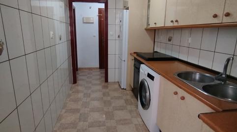 Foto 2 de Piso en venta en Astilleros - La Paz  - Loreto - El Corte Inglés, Cádiz