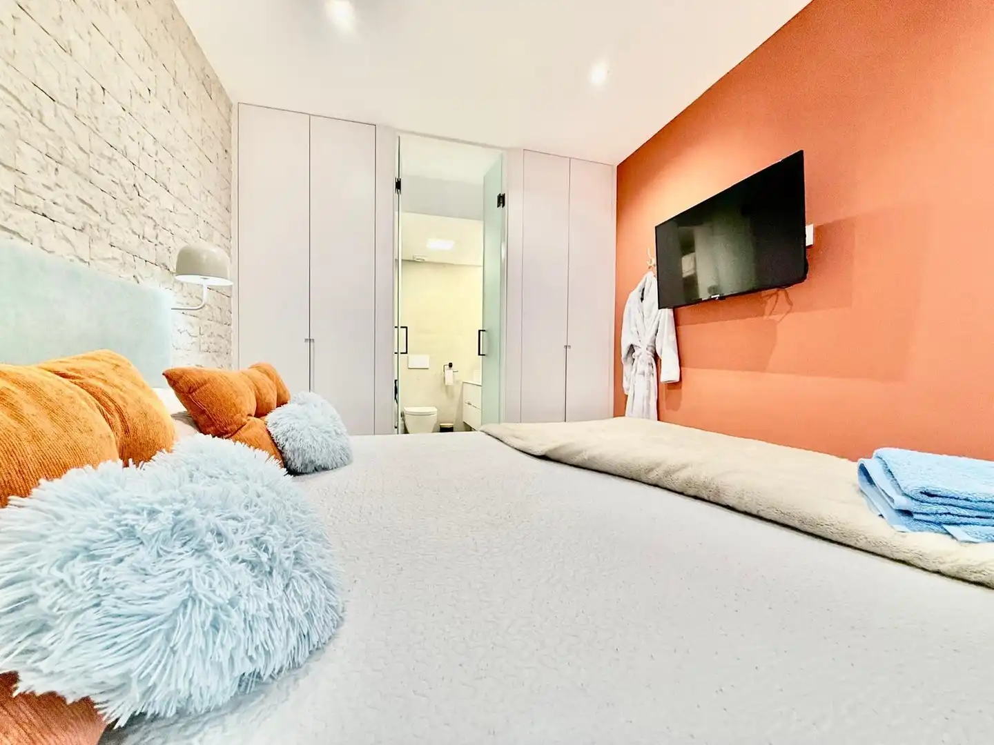 Schlafzimmer von Dachboden zum Verkauf in San Pedro del Pinatar mit Klimaanlage, Heizung und Privatgarten