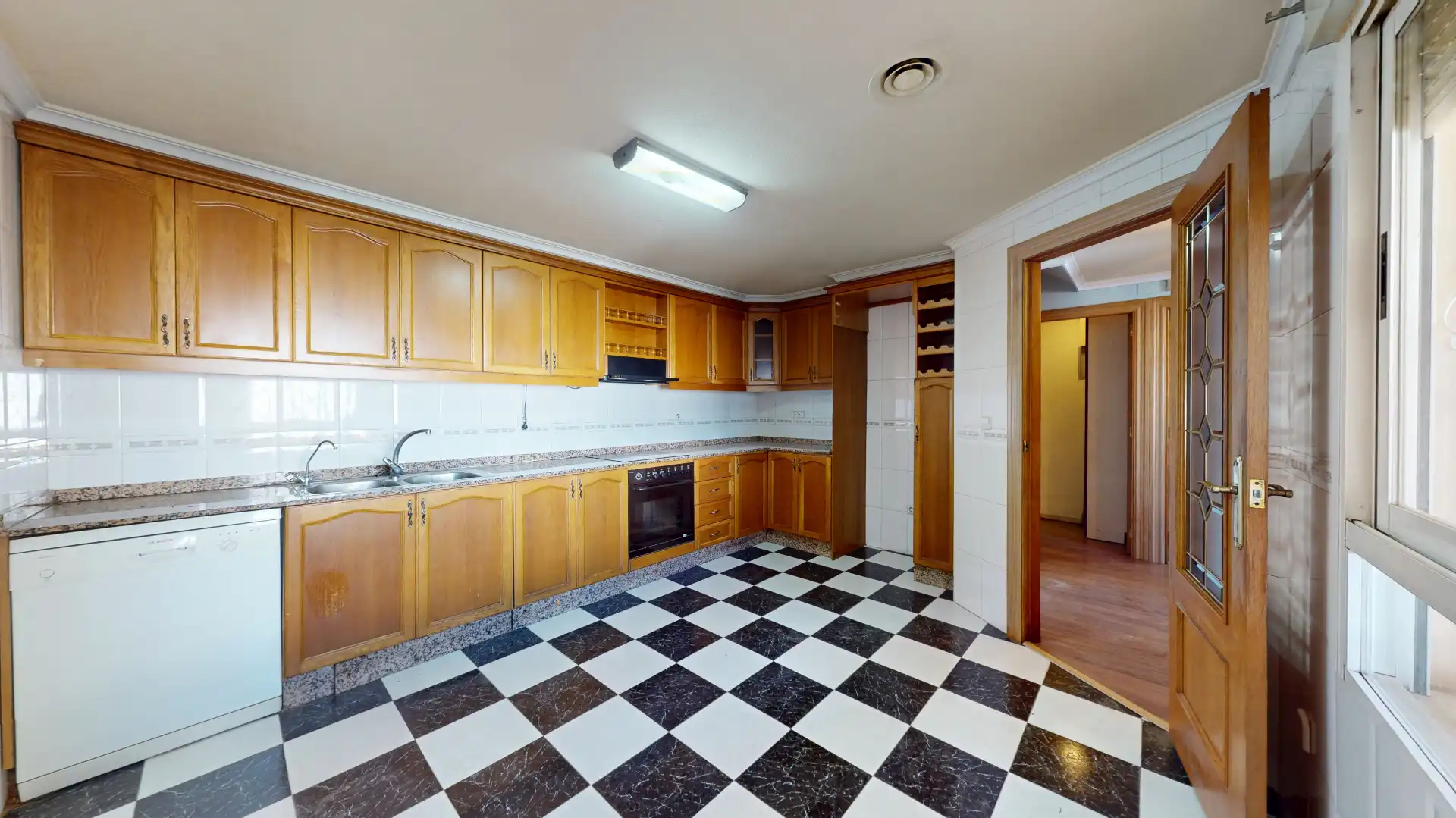 Cocina de Casa adosada en venta en Elda con Aire acondicionado, Terraza y Trastero