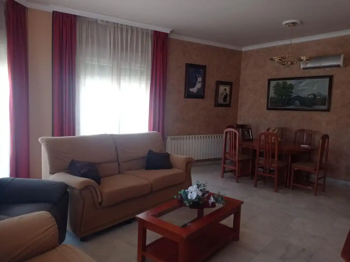 Sala de estar de Casa o chalet en venta en Herencia con Aire acondicionado y Balcón