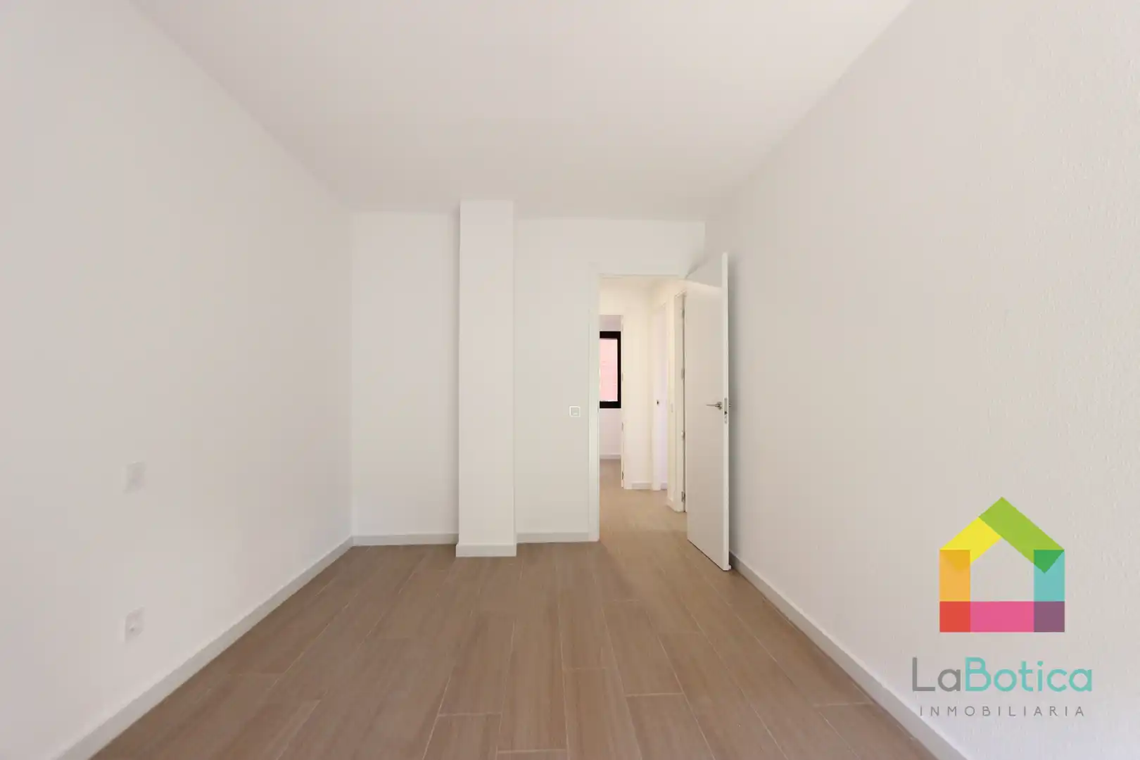 Bedroom of Flat for sale in Toledo  with Air Conditioner and Heating