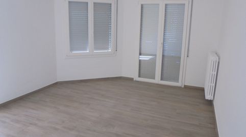 Foto 4 de Piso de alquiler en La Seu d'Urgell, Lleida