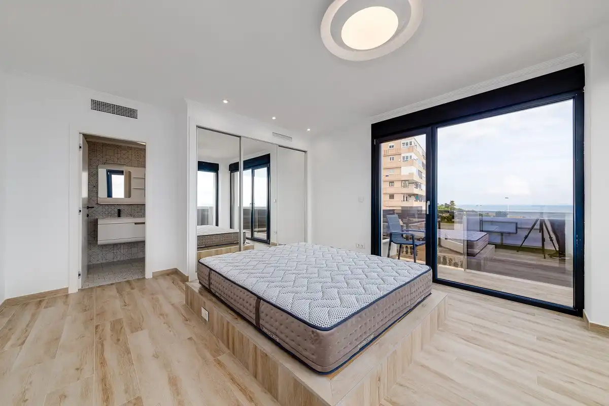 Villa avec piscine à vendre à Playa de los Locos, imagen 43