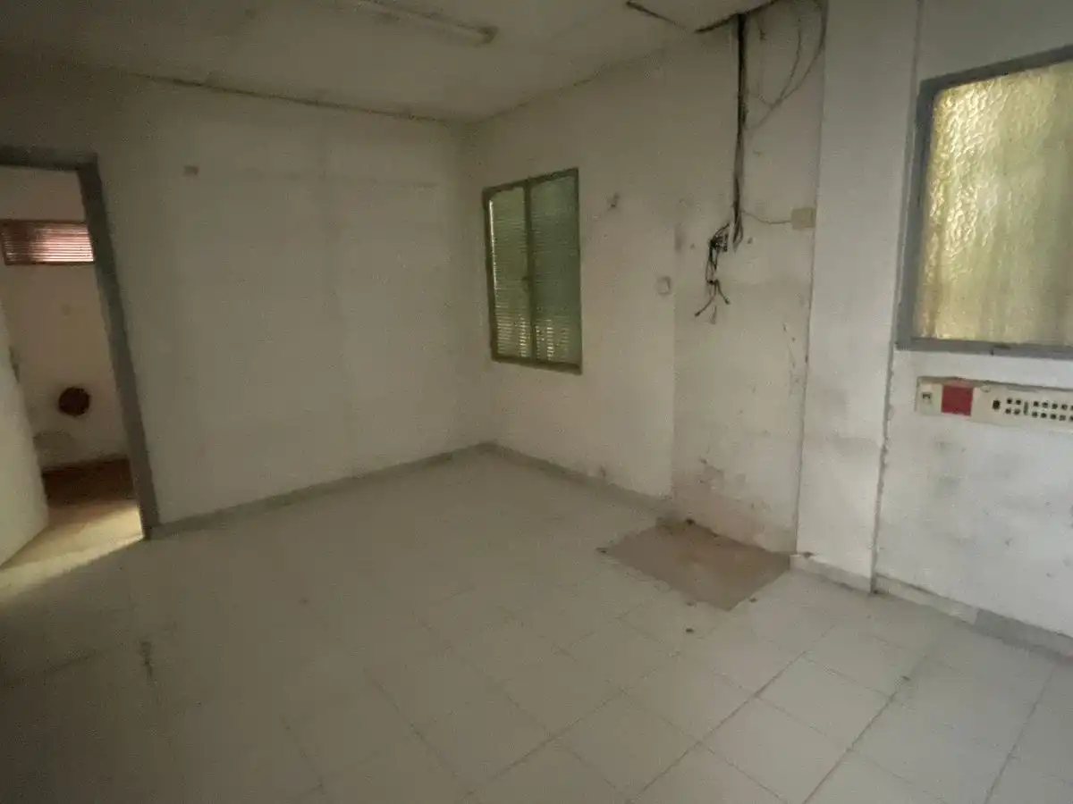 Commercial properties for sale in Huelma