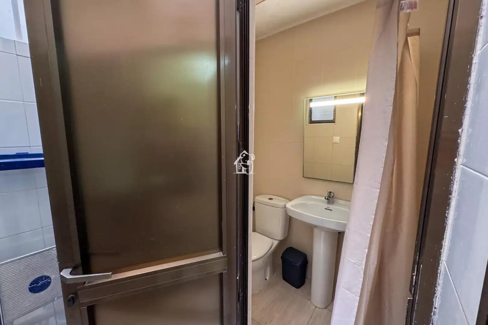 Bathroom of Ground floor for rent in Torrevieja  with Private garden, Terrace and Furnished