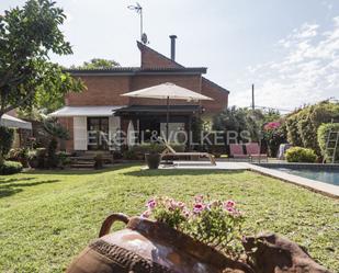 Garden of House or chalet for sale in Castelldefels  with Swimming Pool and Balcony