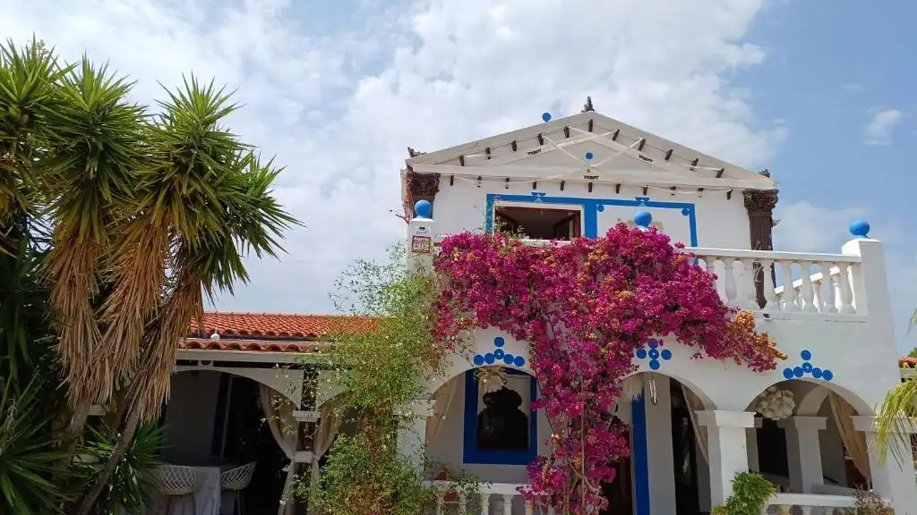 Außenansicht von Haus oder Chalet zur Miete in L'Ametlla de Mar  mit Klimaanlage, Privatgarten und Schwimmbad