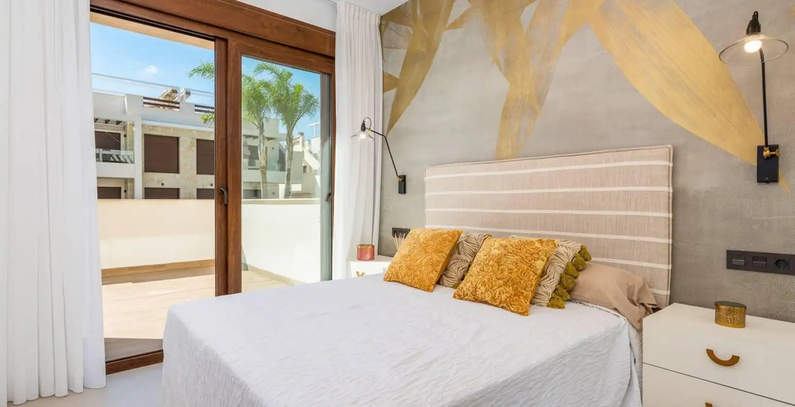 Bungalow con piscina en venta en Los Balcones - Los Altos, imagen 17