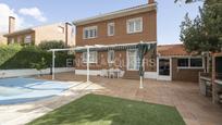 Exterior view of House or chalet for sale in Rivas-Vaciamadrid  with Air Conditioner, Terrace and Swimming Pool