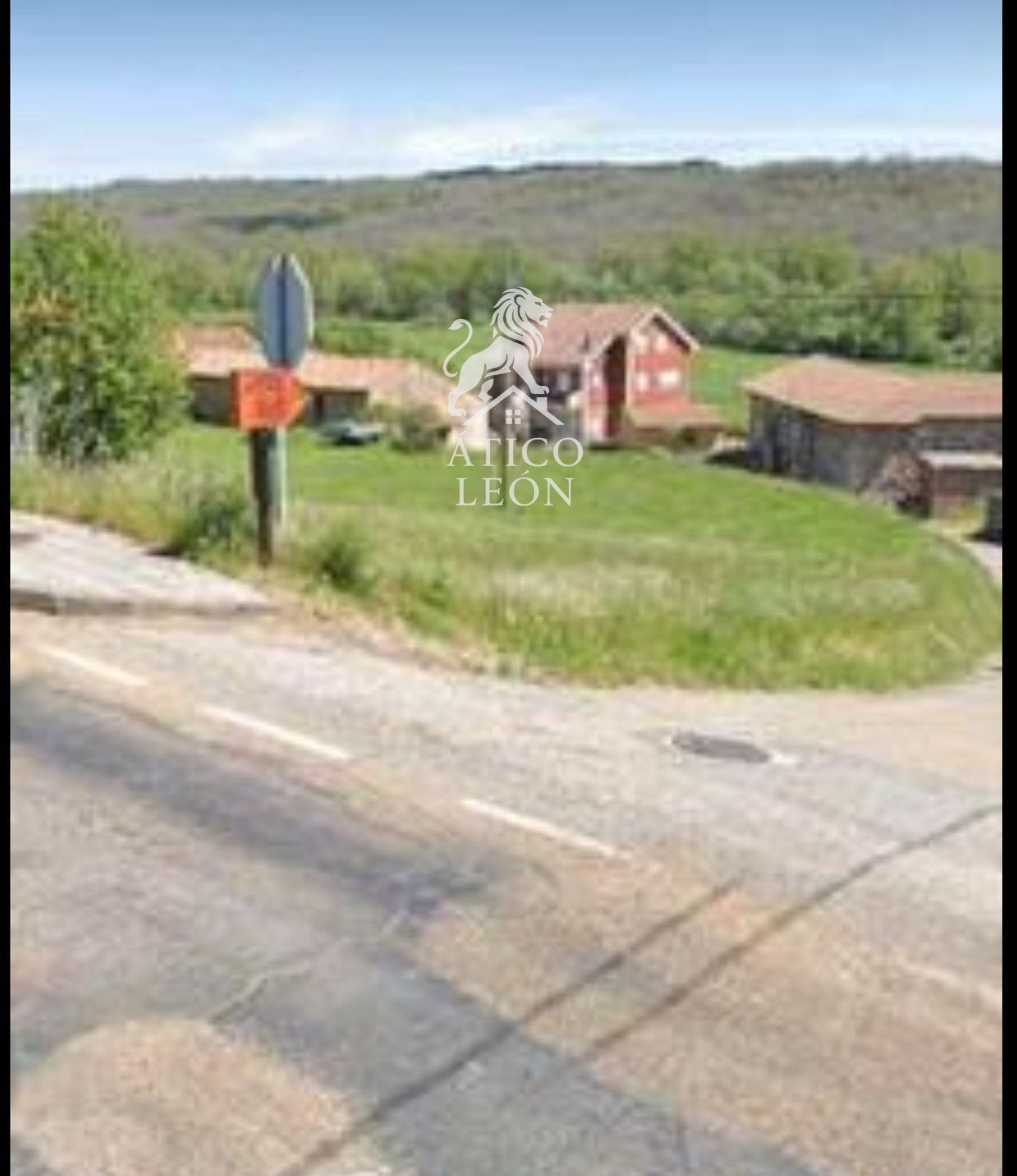 Residencial en venda en La Robla 