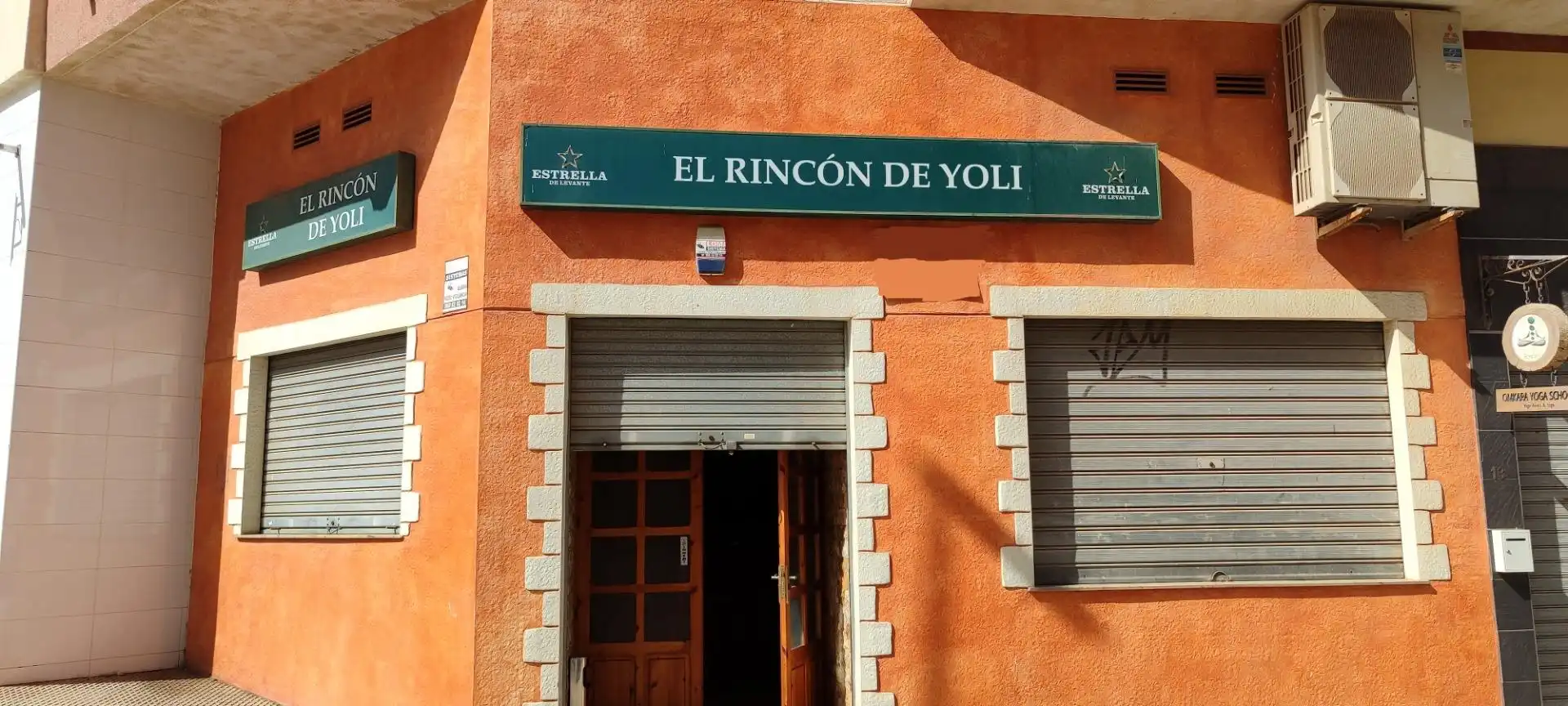 Vista exterior de Local en venta en Pedanías Oeste