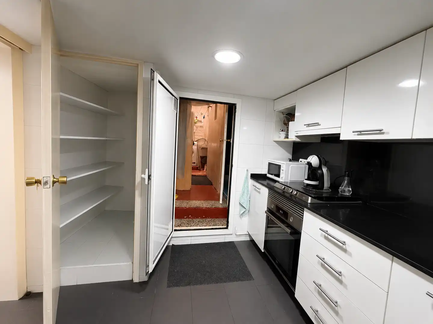 Küche von Maisonette zum Verkauf in Barcelona mit Möbliert
