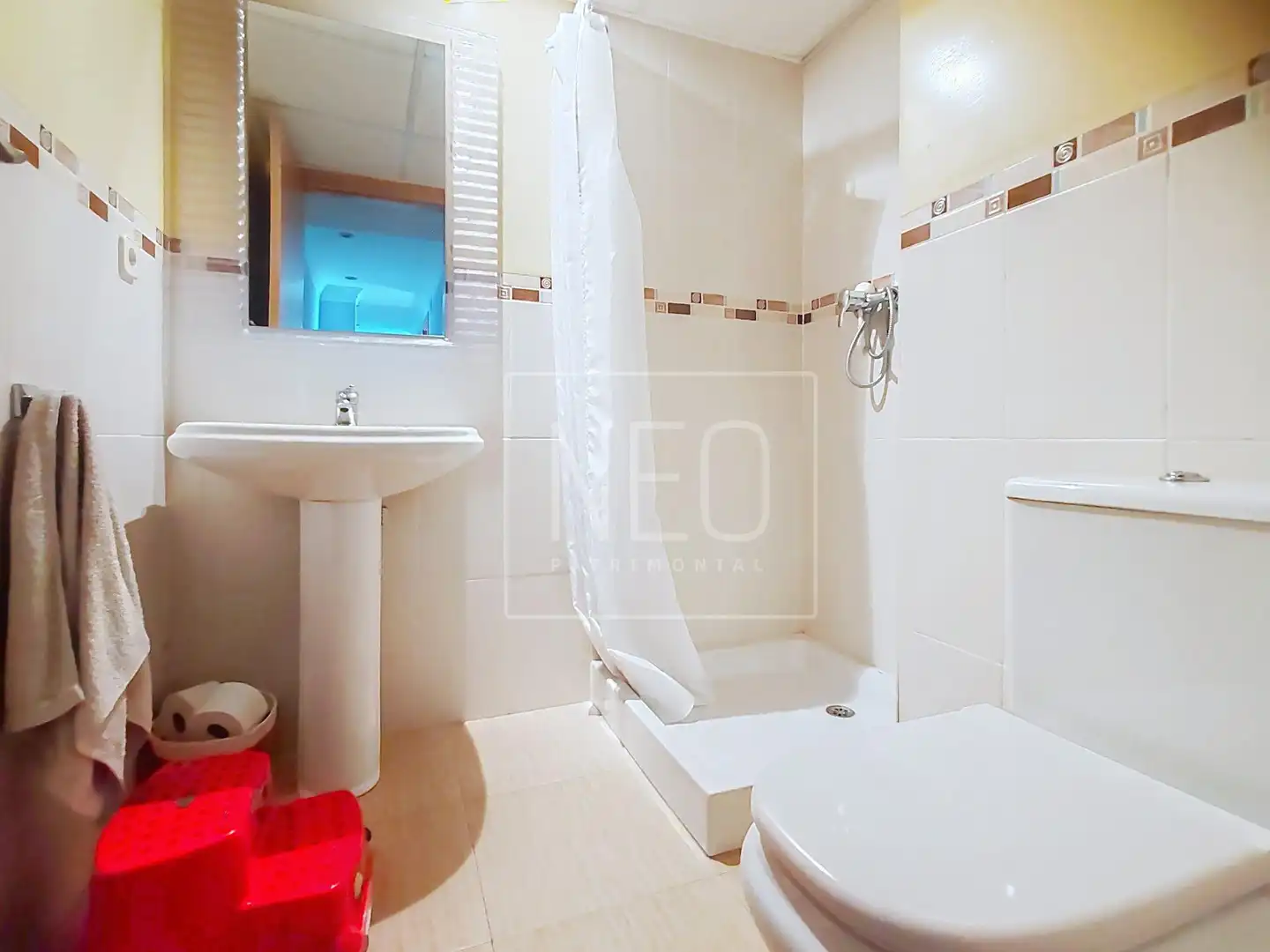 Baño de Piso en venta en Simat de la Valldigna con Aire acondicionado, Calefacción y Trastero