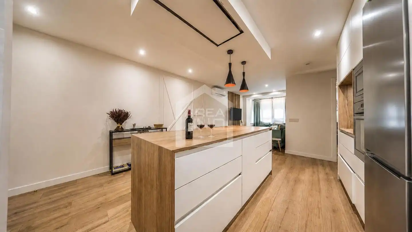 Kitchen of Flat for sale in Alcorcón  with Air Conditioner, Heating and Swimming Pool