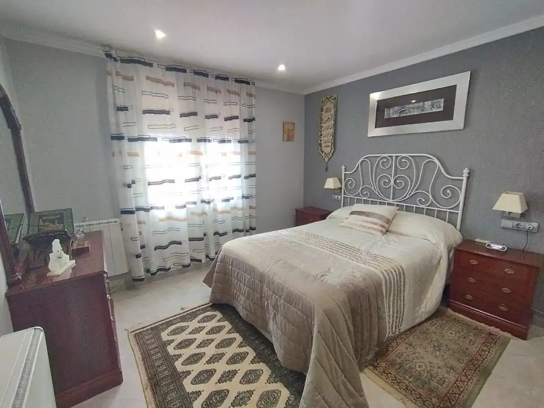 Schlafzimmer von Haus oder Chalet zum Verkauf in Gelsa mit Heizung, Privatgarten und Terrasse