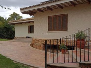 Casa in vendita a Calle de las Reinas 4