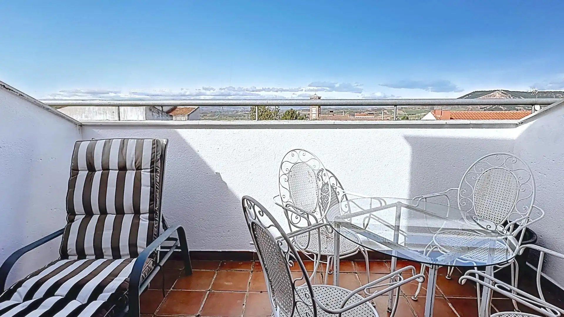 Terrassa de Dúplex en venda en Guadalajara amb Aire condicionat, Calefacció i Terrassa