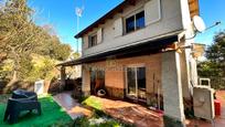 Vista exterior de Casa o xalet en venda en Corbera de Llobregat amb Terrassa i Balcó