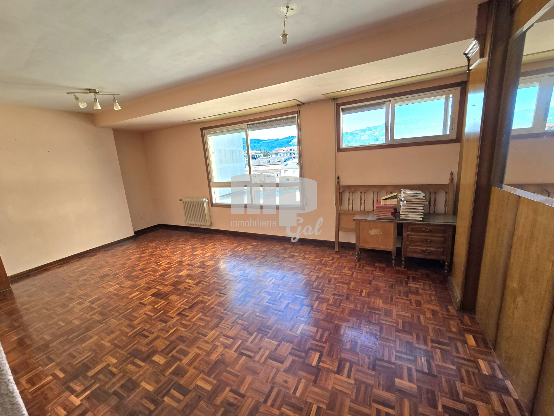 Bedroom of Flat for sale in O Porriño    with Heating and Parquet flooring