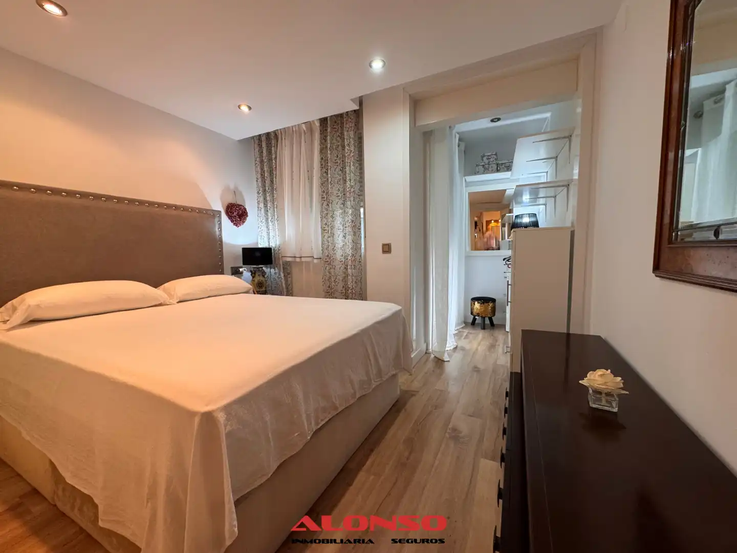 Bedroom of Attic for sale in Vinaròs  with Air Conditioner, Heating and Parquet flooring