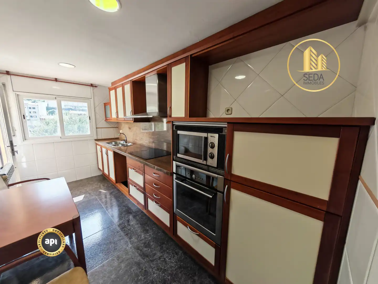 Cocina de Casa adosada en venta en Monistrol de Montserrat con Aire acondicionado, Calefacción y Terraza