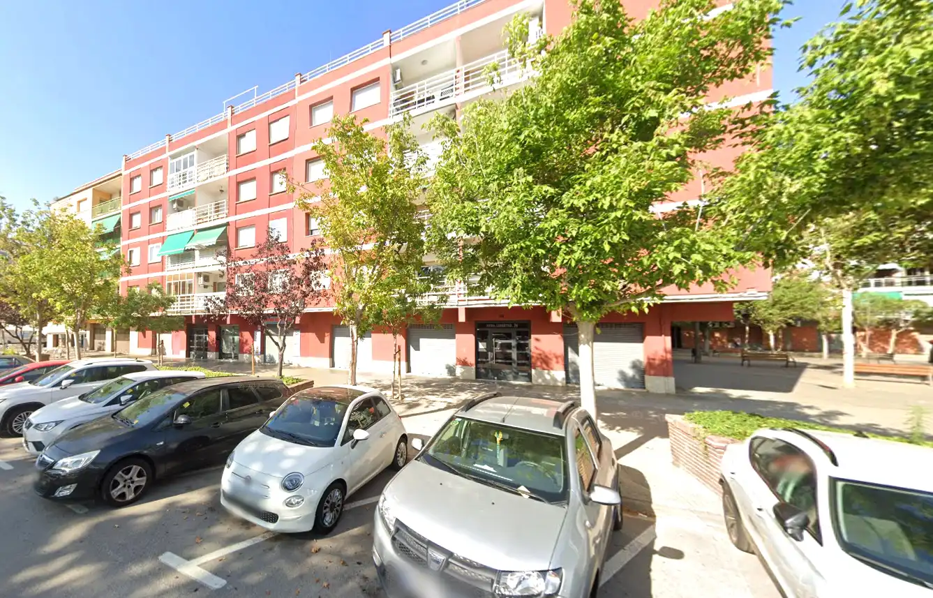 Vista exterior de Pis en venda en El Prat de Llobregat