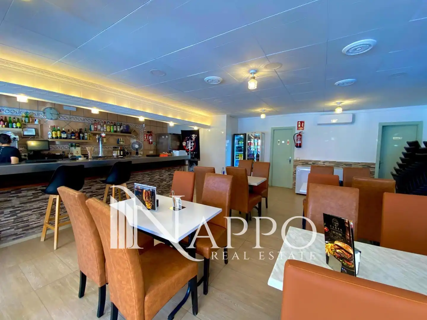 Local de alquiler en Calvià con Aire acondicionado, Terraza y Internet