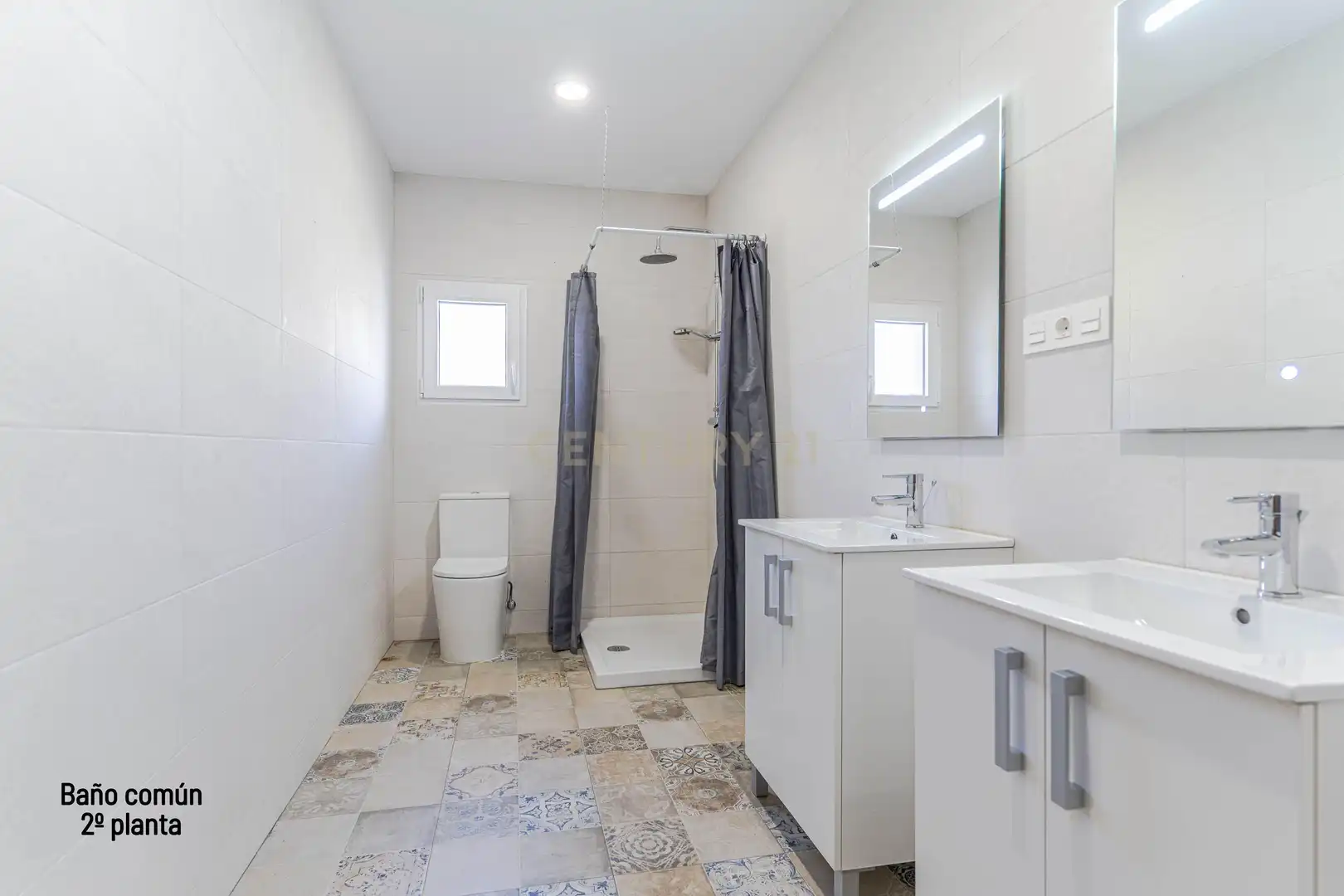 Bany de Casa o xalet en venda en Los Guájares amb Aire condicionat, Jardí privat i Traster