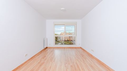 Foto 4 de Piso de alquiler en Alameda de Osuna, Madrid Capital