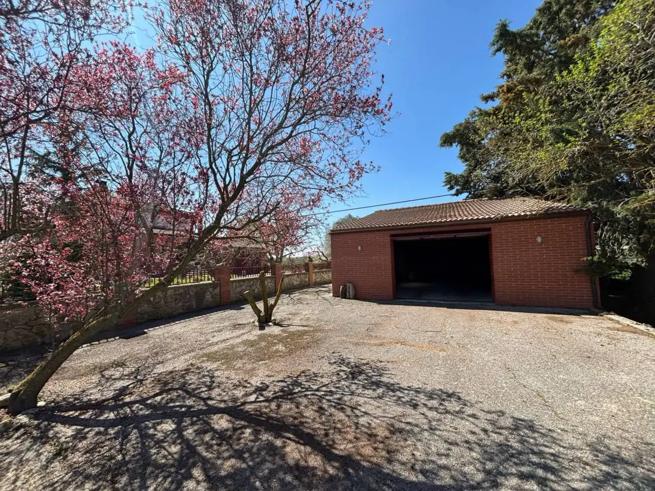 Vista exterior de Casa o xalet en venda en Santa Coloma de Queralt amb Calefacció, Jardí privat i Terrassa