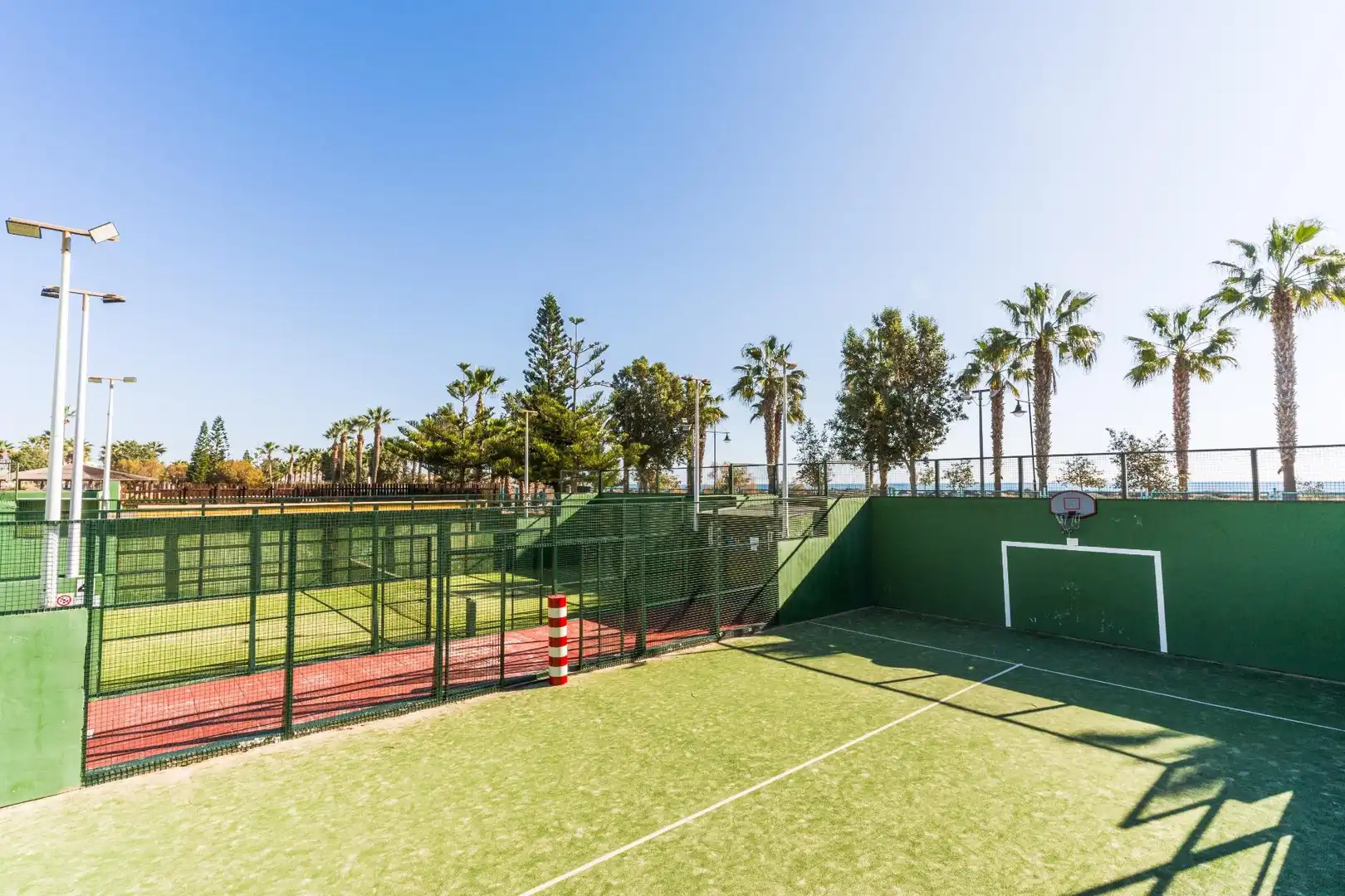 Terraza de Ático en venta en El Ejido con Aire acondicionado, Calefacción y Jardín privado