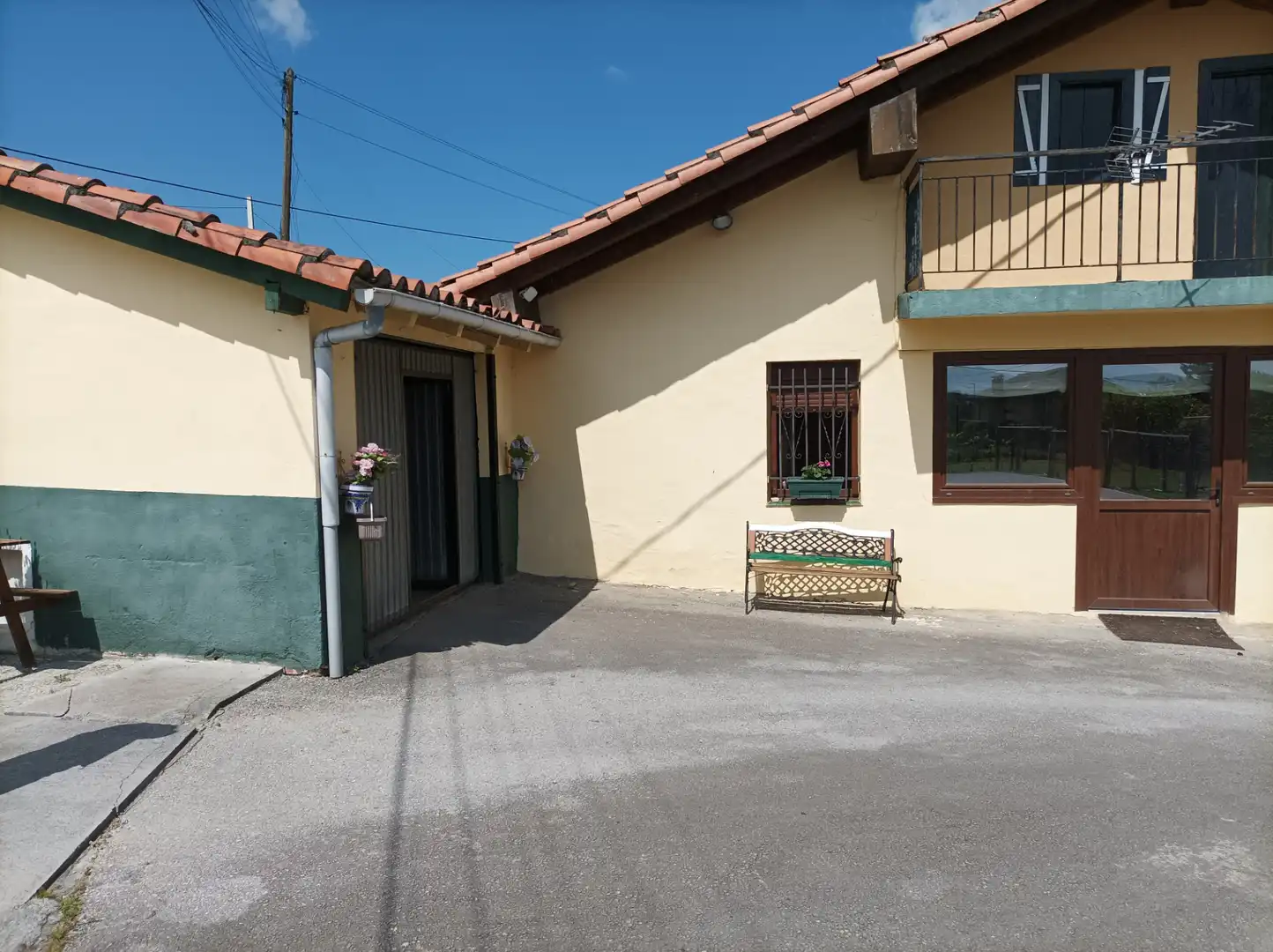 Vista exterior de Finca rústica en venda en Gatika amb Calefacció, Jardí privat i Rentadora