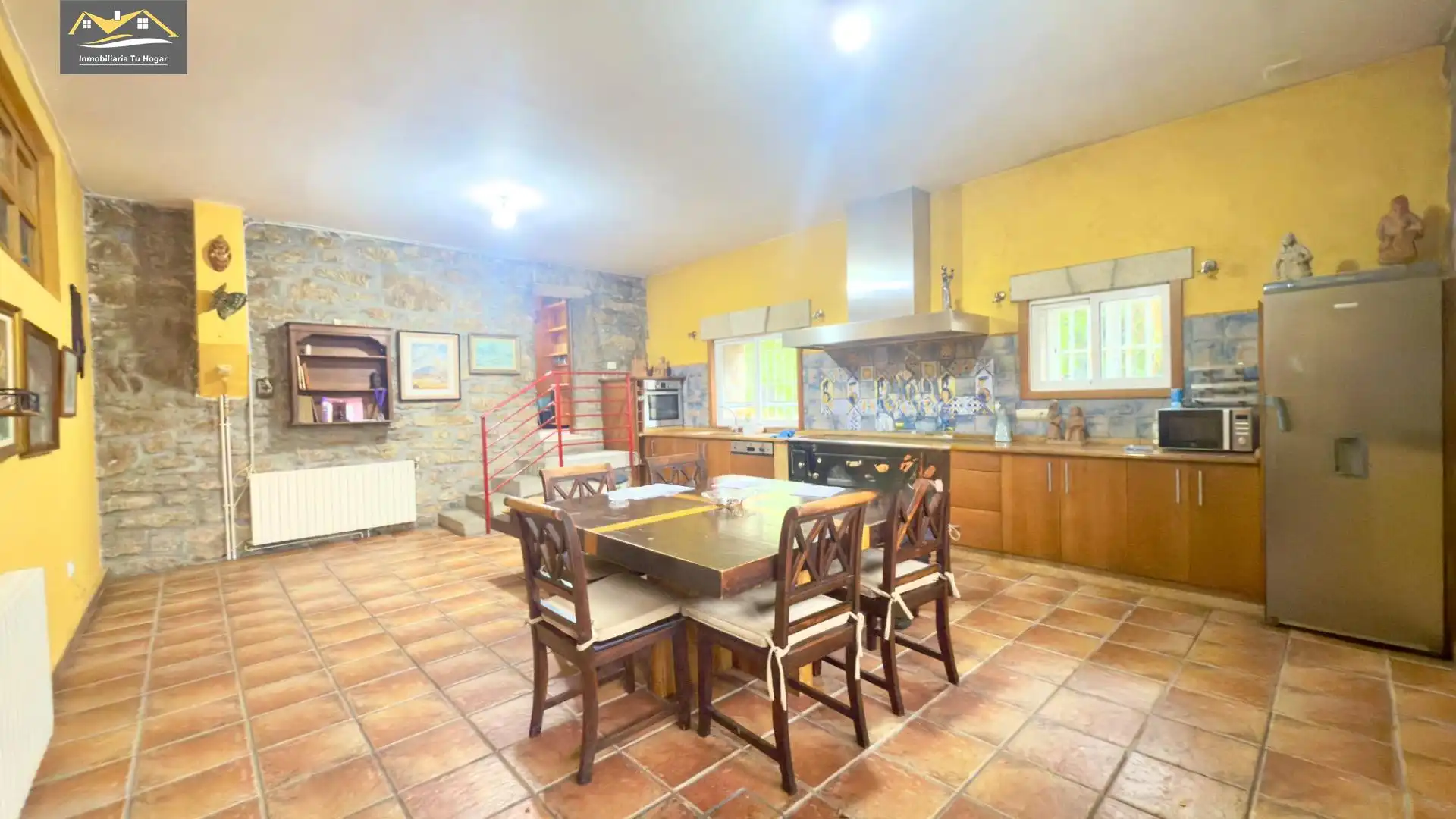 Kitchen of Houses for sale in Ourense Capital   with Private garden, Terrace and Storage room