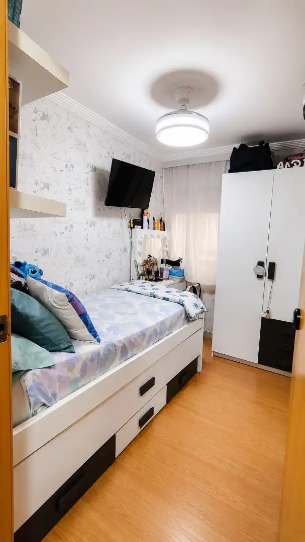 Bedroom of Flat for sale in Sevilla  with Air Conditioner and Furnished