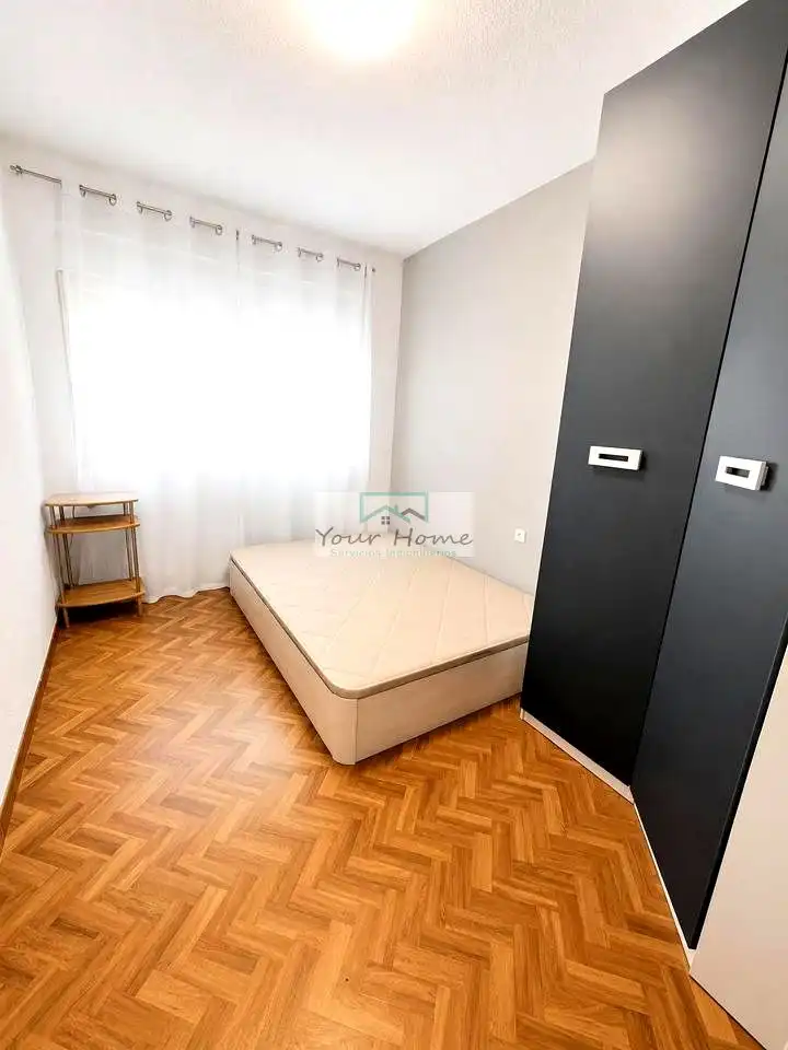 Habitación de Piso en venta en Torrejón de Ardoz con Calefacción, Terraza y Amueblado