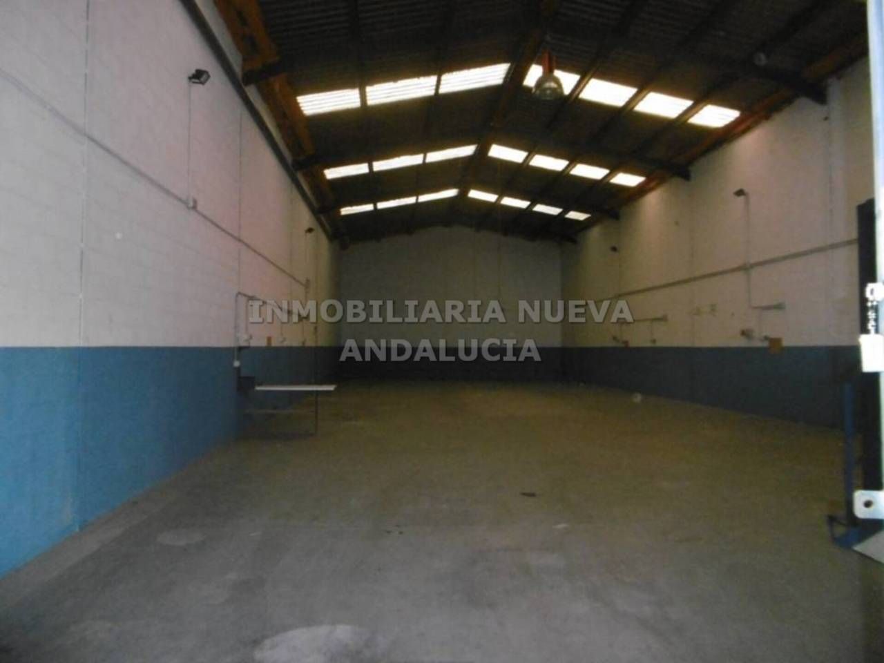 Nau industrial de lloguer en Huércal de Almería