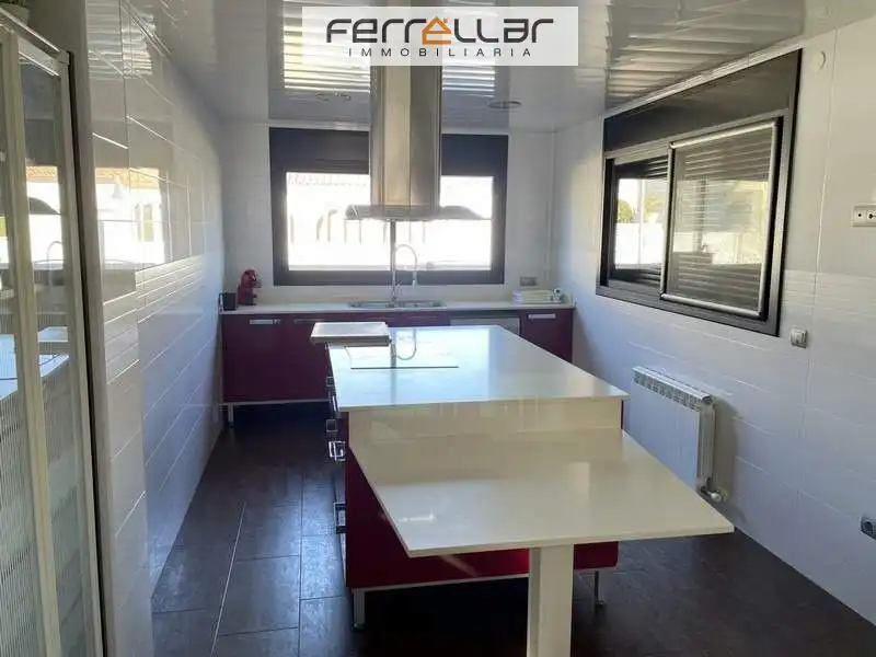 Cocina de Casa o chalet en venta en Cambrils con Calefacción, Jardín privado y Terraza