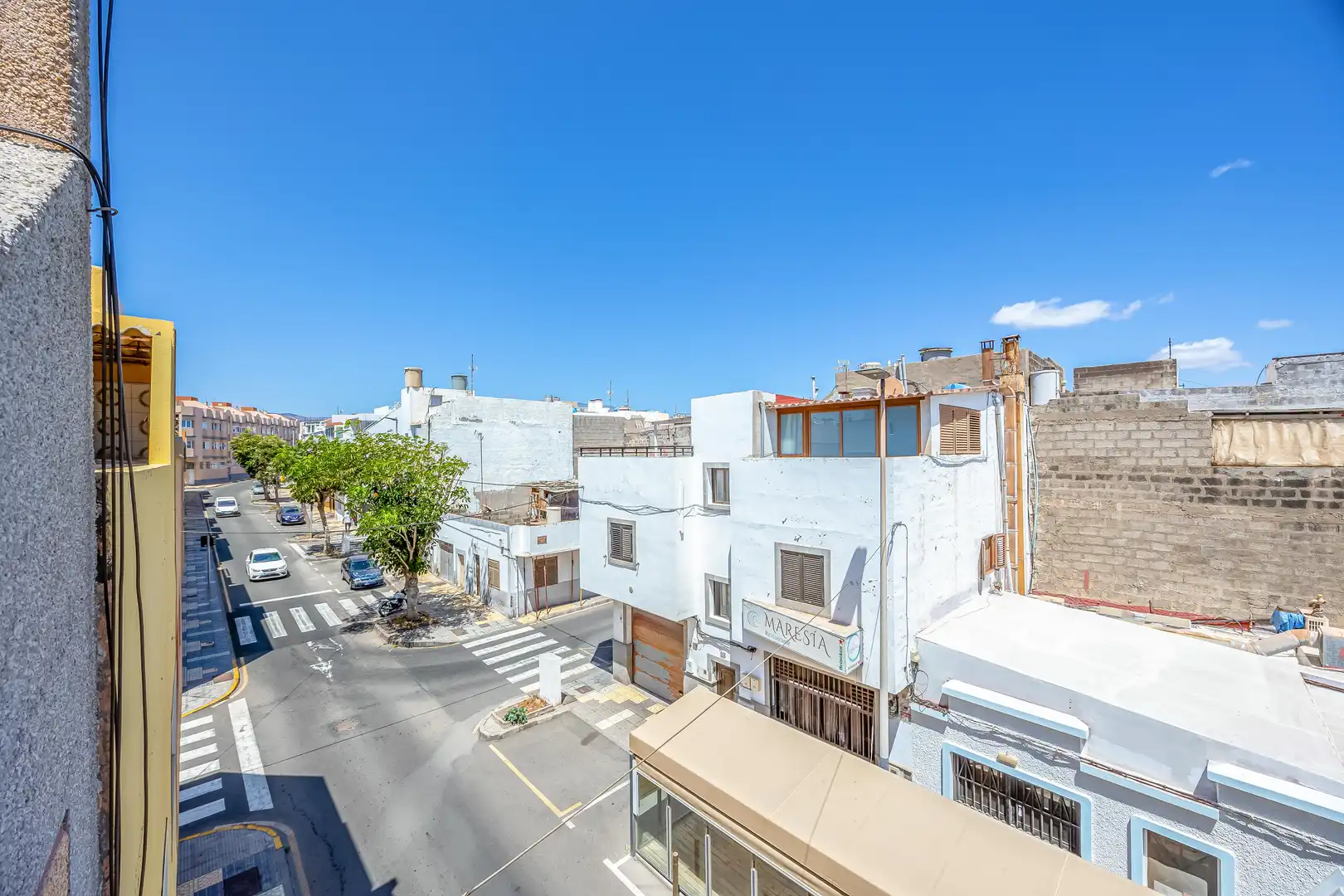 Vista exterior de Edificio en venta en Burrero