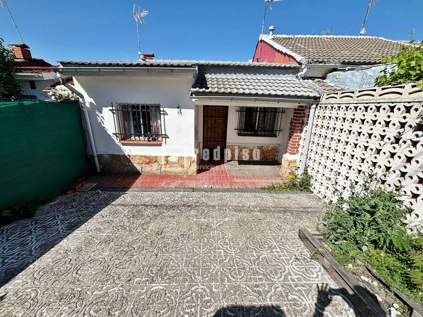 Außenansicht von Haus oder Chalet zum Verkauf in Trijueque mit Heizung, Privatgarten und Abstellraum